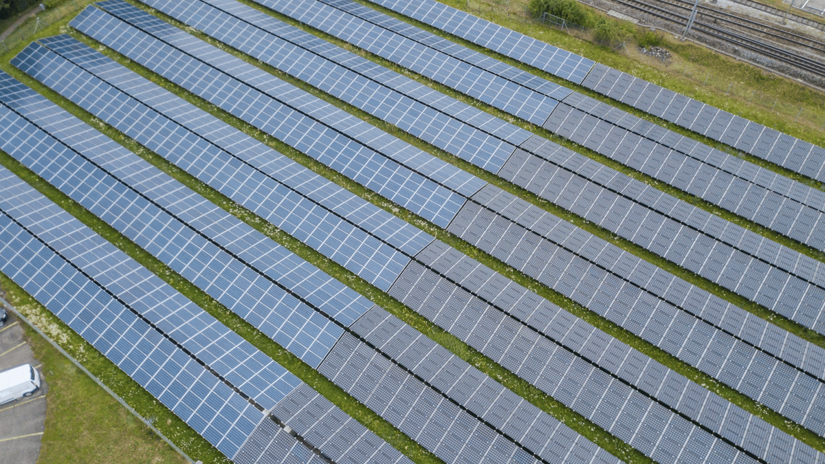 Deriva Energy Secures $540 Million Financing From Five Banks for 350 MW Solar Project in Indiana, US