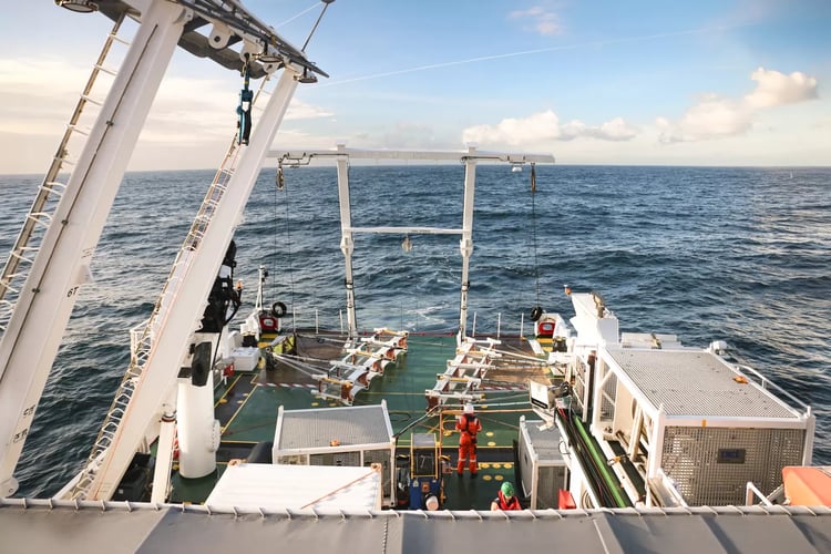Fugro to Sweep 200 m-Wide North Sea Corridors for 50Hertz's 4 GW LanWin3 and LanWin6 Cable Routes