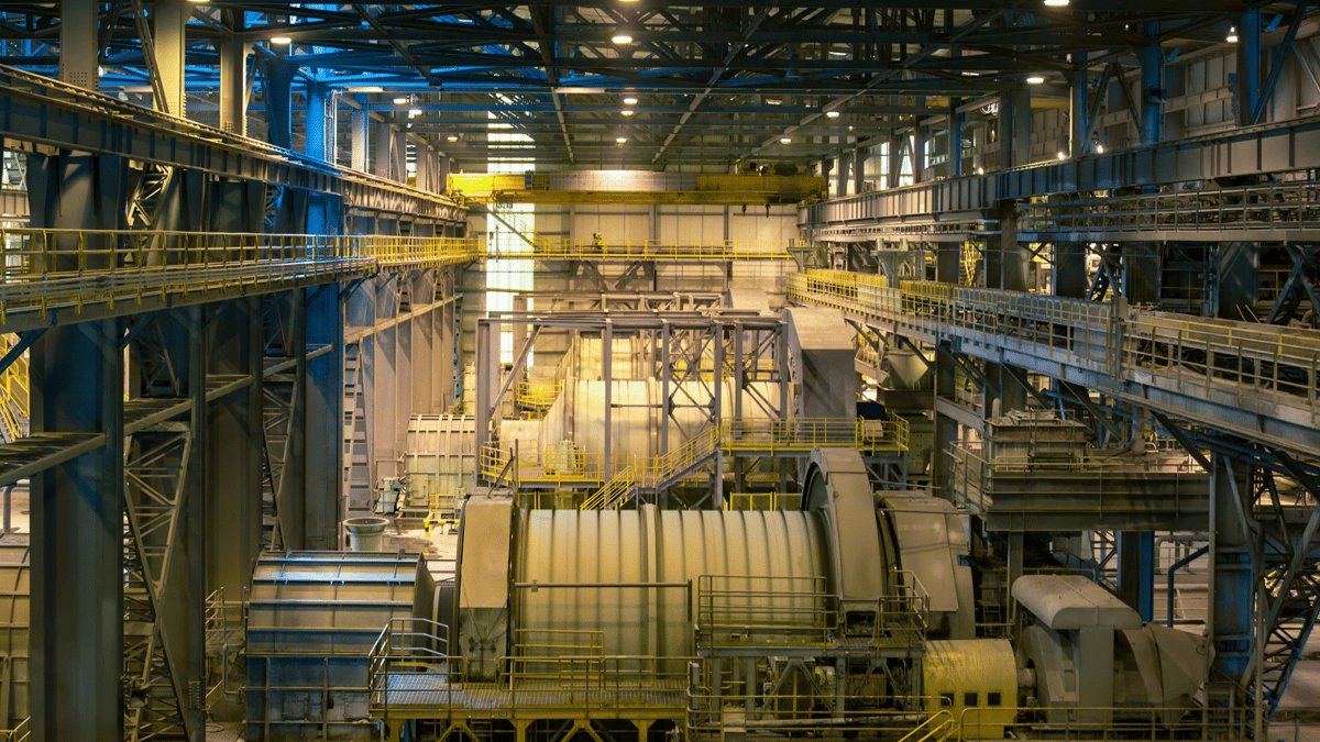 Electra Adds 70 Workers at Ontario Cobalt Refinery While Keeping $73 Million Budget on Track
