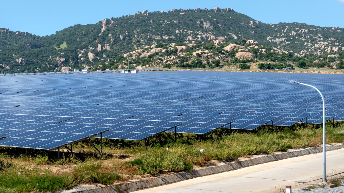 First Citizens, Huntington and BankUnited Back $173 Million Term Loan for Pivot Energy's 135 MWdc Solar Portfolio