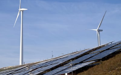 Encavis Signs 60 GWh Hybrid Solar and Wind PPA with Visalia near Zaragoza