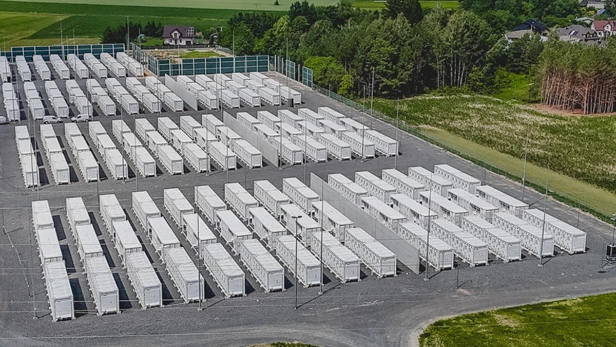 Malta's A&R Investments to Acquire Two 400 MW Polish Battery Storage Projects from Greenvolt