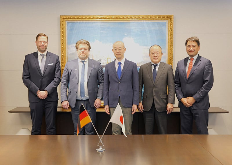 MOL to Convert LNG Carrier into FSRU for Deutsche ReGas's Mukran Terminal from 2028