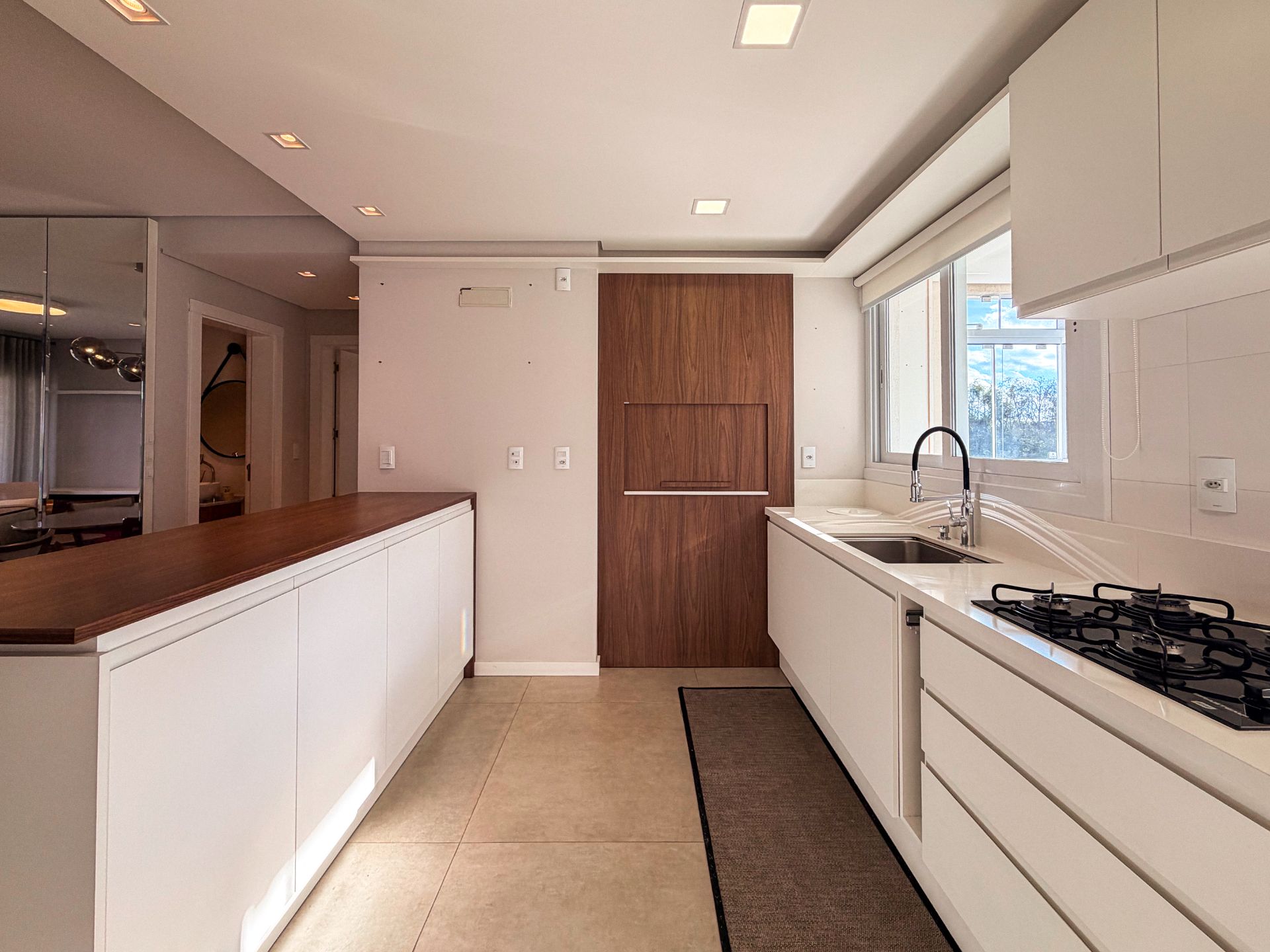 Apartamento no Condomínio Parque Europa com 3 suítes - Foto 3