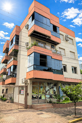 Apartamento no Centro com 3 dormitórios - Foto 12