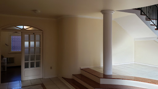 Casa no Universitário com 4 dormitórios e amplo pátio - Foto 3