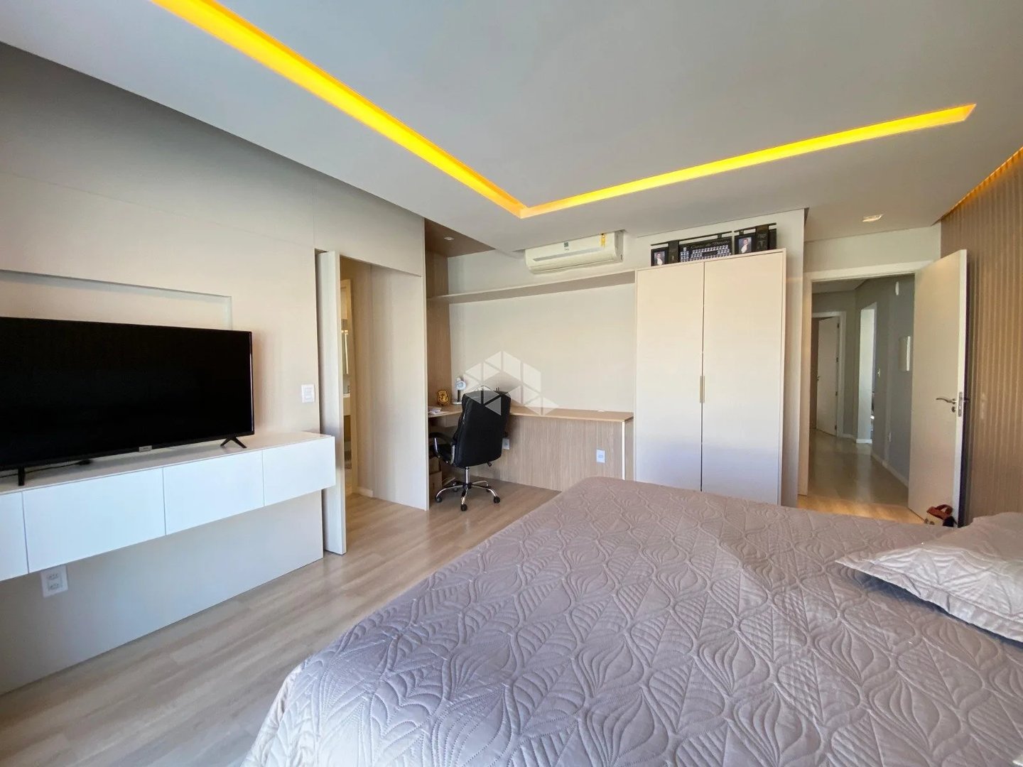 Casa com 4 quartos - Foto 29