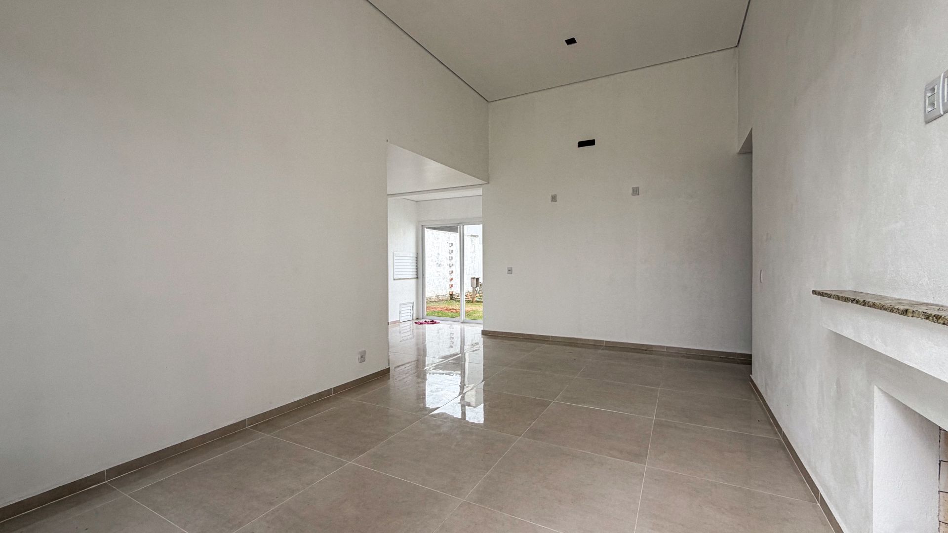 Casa no Bom Jesus com 2 dormitórios e pátio - Foto 3