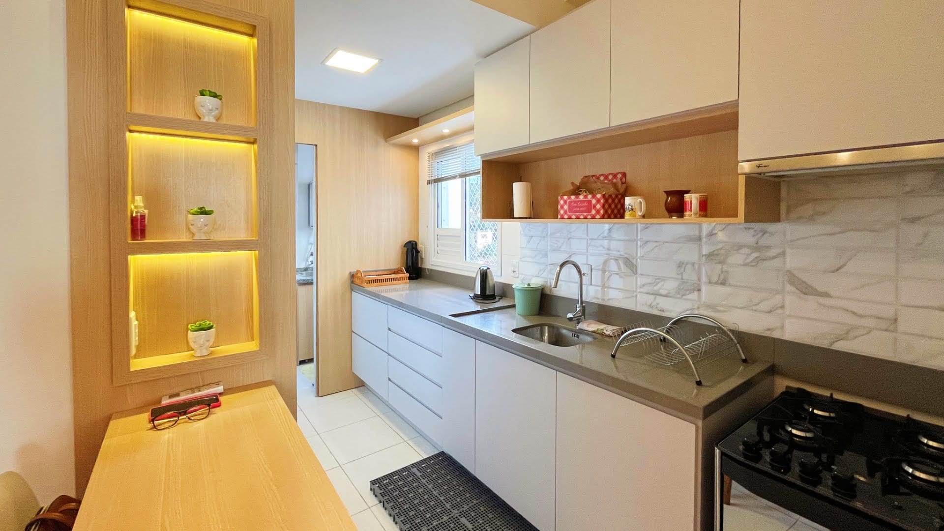 Apartamento com 2 dormitórios no centro - Foto 4