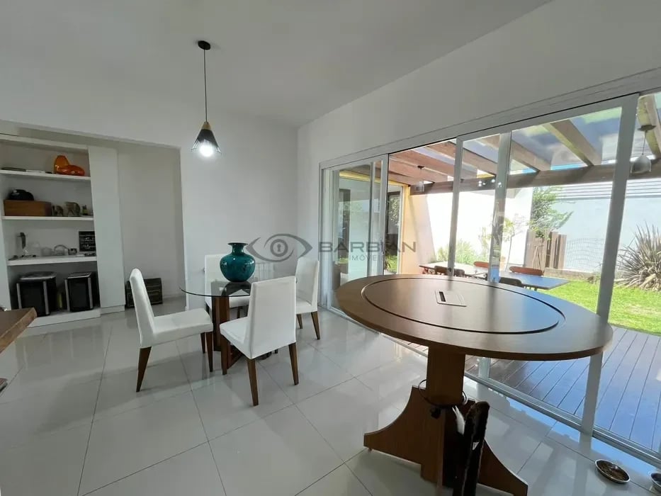 Casa com 3 quartos - Foto 9