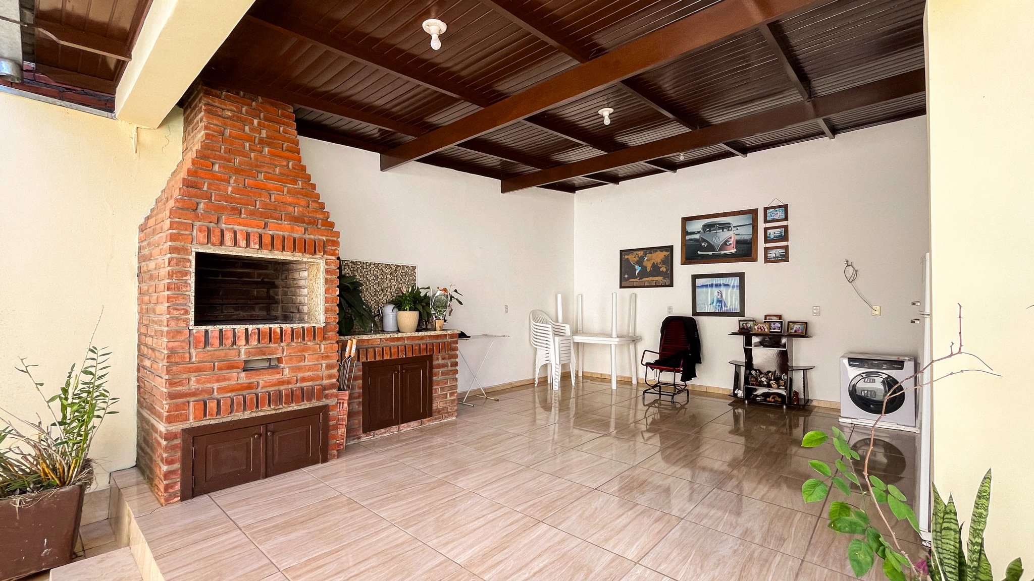Casa no Centro com 3 Dormitórios - Foto 3