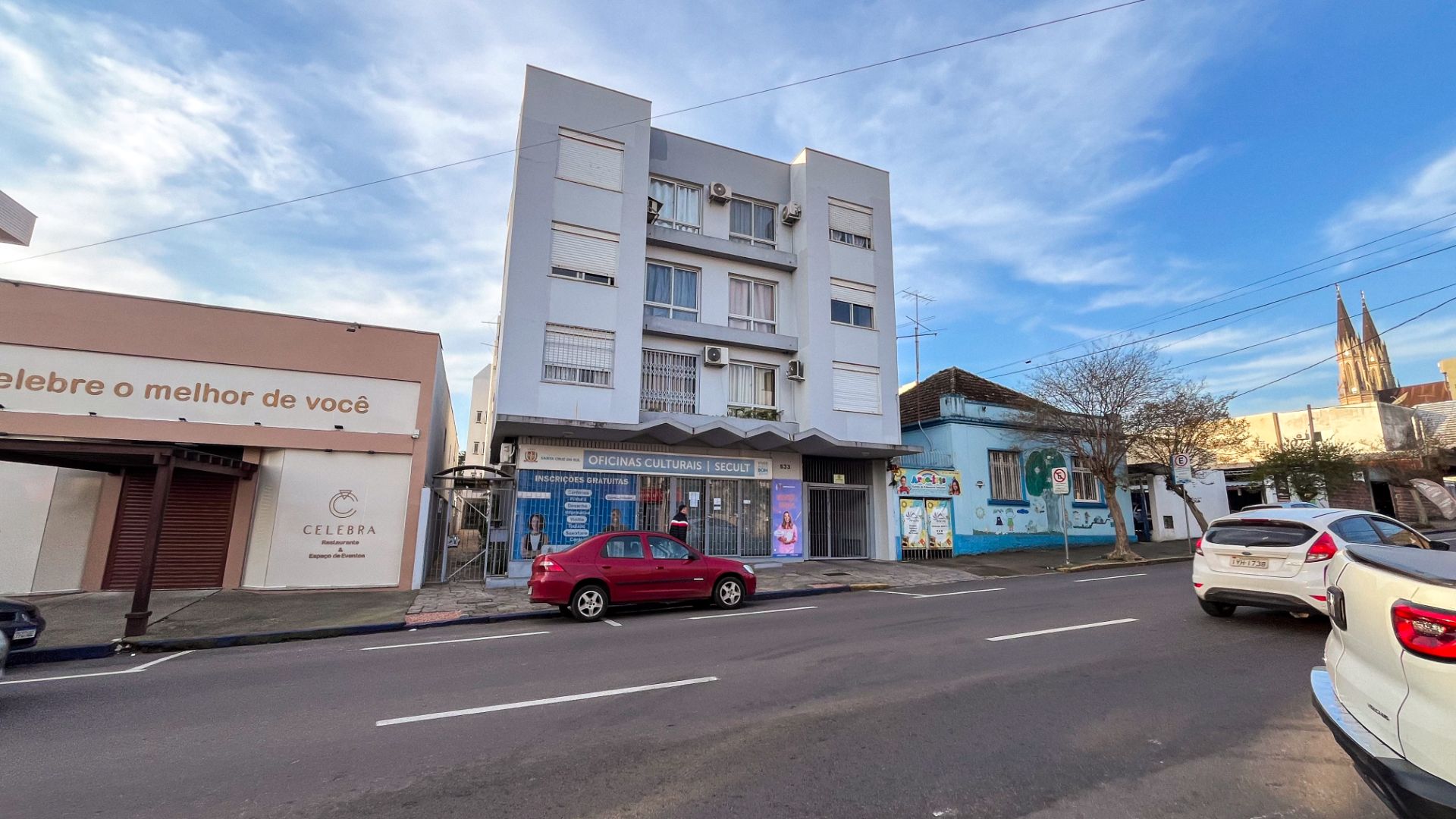 Apartamento Mobiliado no centro com 2 Dormitórios - Foto 18