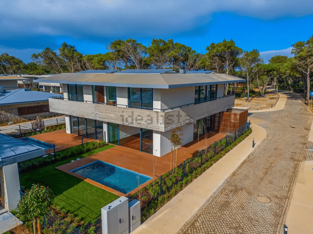 CASA - 33939171