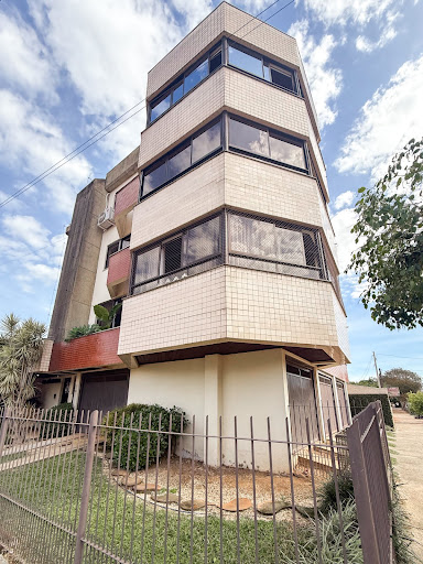 Apartamento no Santo Inácio com 3 dormitórios e sala ampla - Foto 8