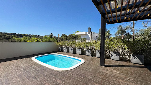 Casa no Jardim Europa com 3 dormitórios, Suíte e Piscina - Foto 4