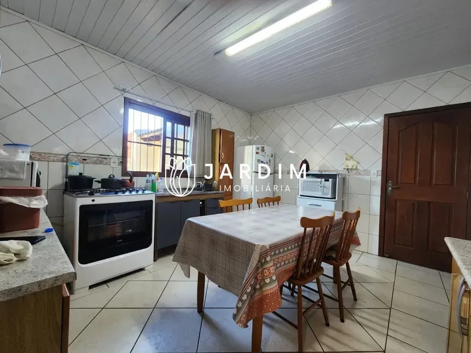 Casa com 3 Dormitórios no Universitário - Foto 8