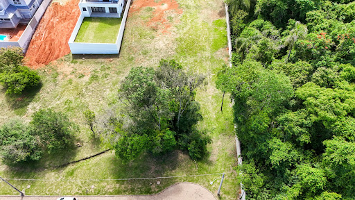 Terreno no Condomínio Reserva do Arvoredo com 362 m² - Foto 8