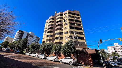 Apartamento no Centro com 3 dormitórios e Suíte - Foto 30