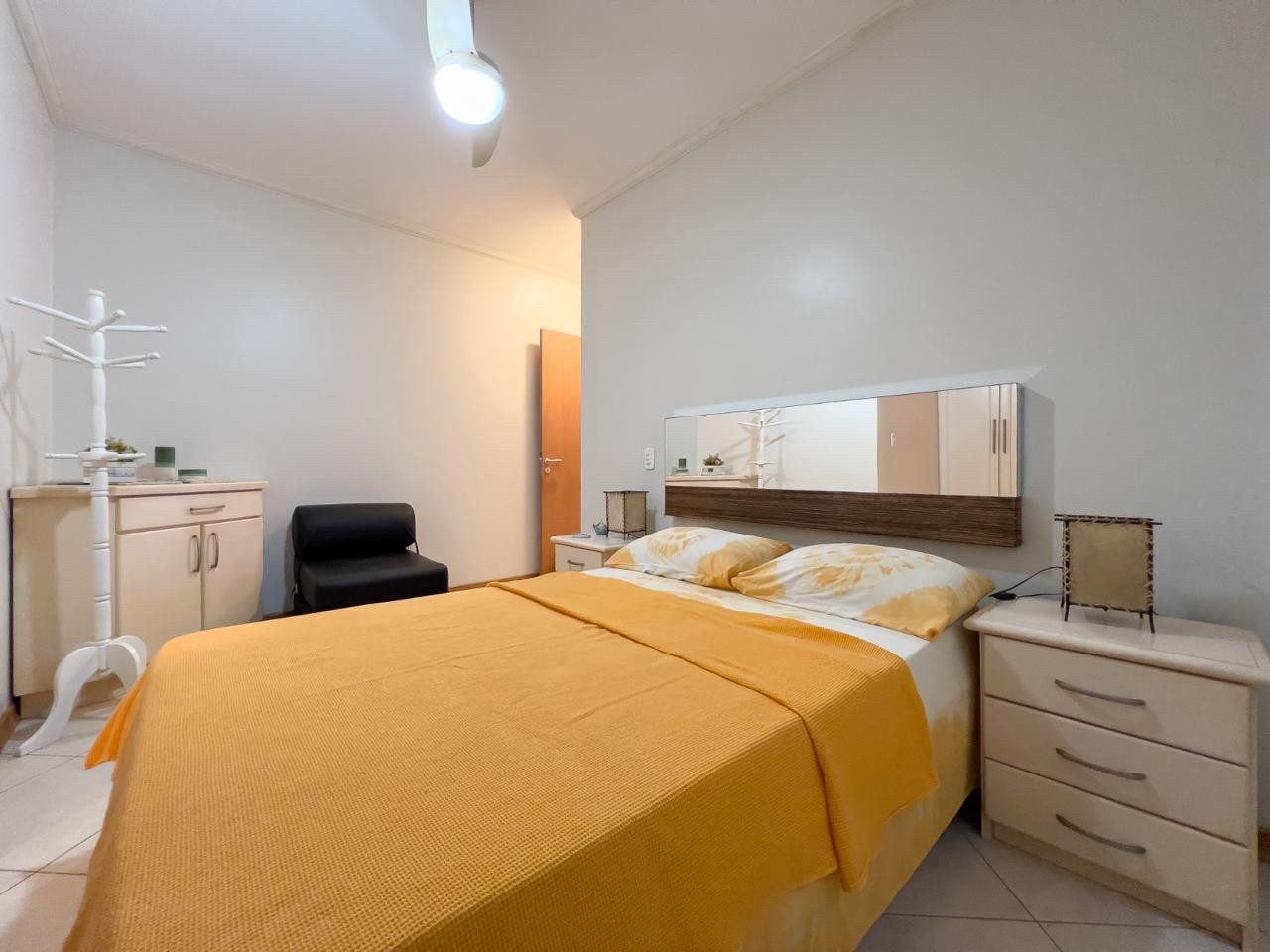 Apartamento de 2 dormitórios no Centro. - Foto 9