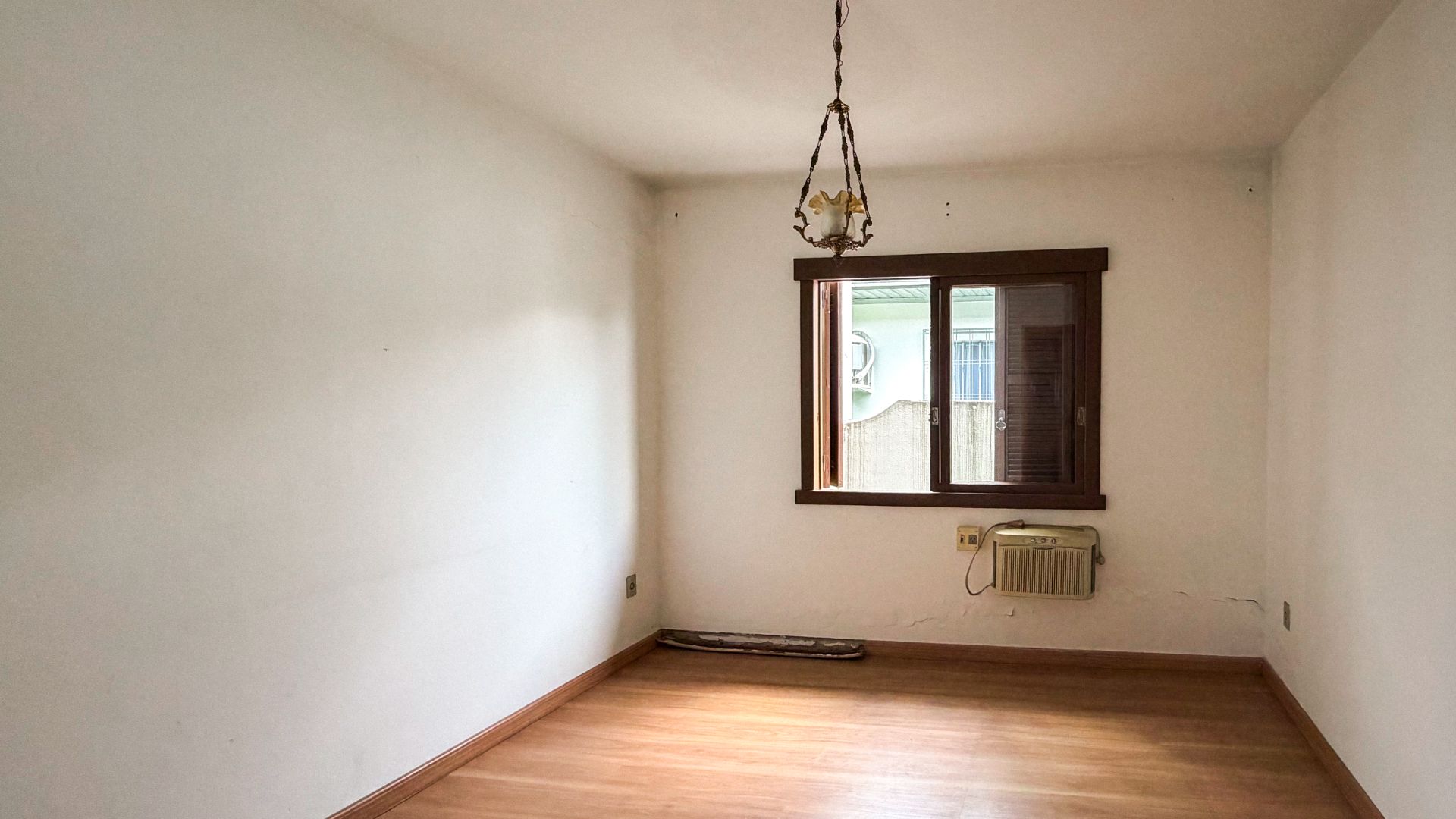 Casa no Goiás com 3 dormitórios - Foto 5