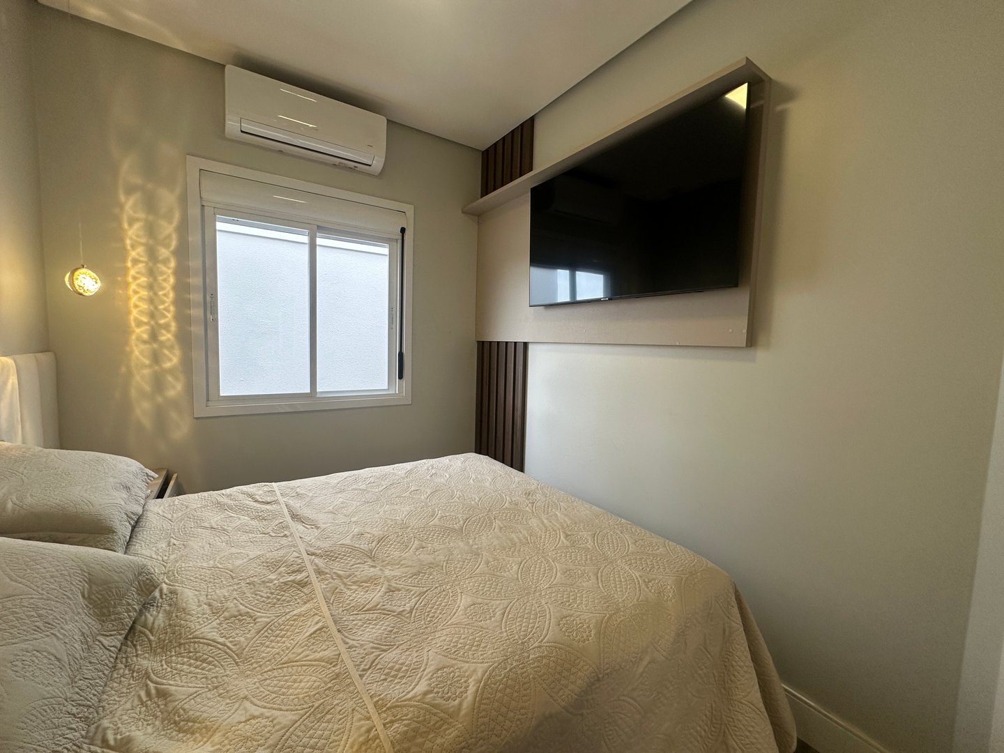 SOBRADO TRIPLEX SEMIMOBILIADO EM NOSSA SENHORA DA SAÚDE — foto 15