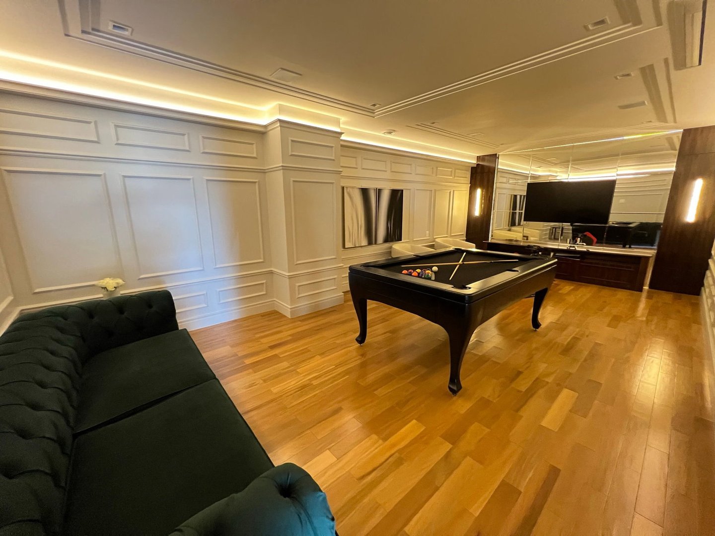 Apartamento no Edifício Cartier Residence à venda na Meia Praia em Itapema — foto 11