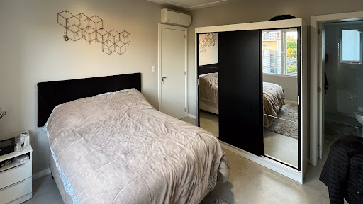 Apartamento no Santo Inácio com 3 dormitórios e área gourmet - Foto 10