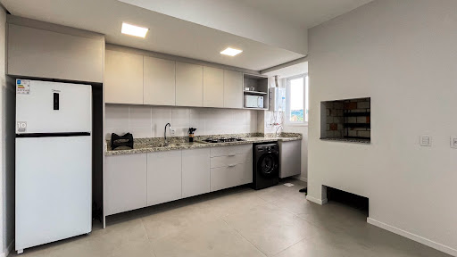 Apartamento no Centro com 2 dormitórios (1) suíte!