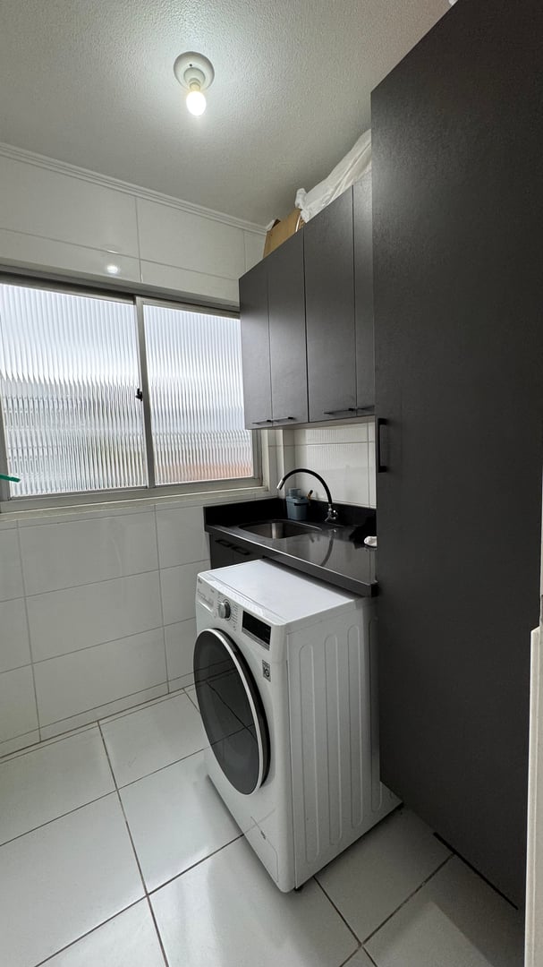 Apartamento de 2 dormitórios semi mobiliado - Foto 8