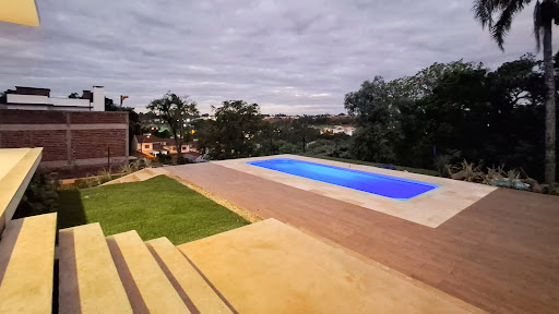 Casa de Condomínio no Country com 3 dormitórios e piscina - Foto 7