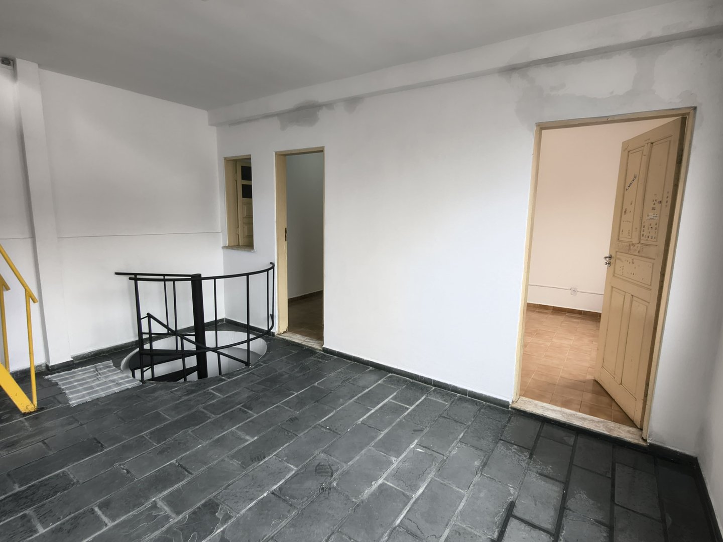 Casa com 4/4 no centro - Locação  - Foto 22