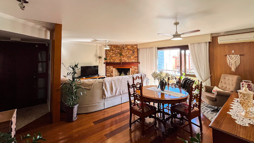 Apartamento no Centro com 3 dormitórios e Suíte - Foto 18