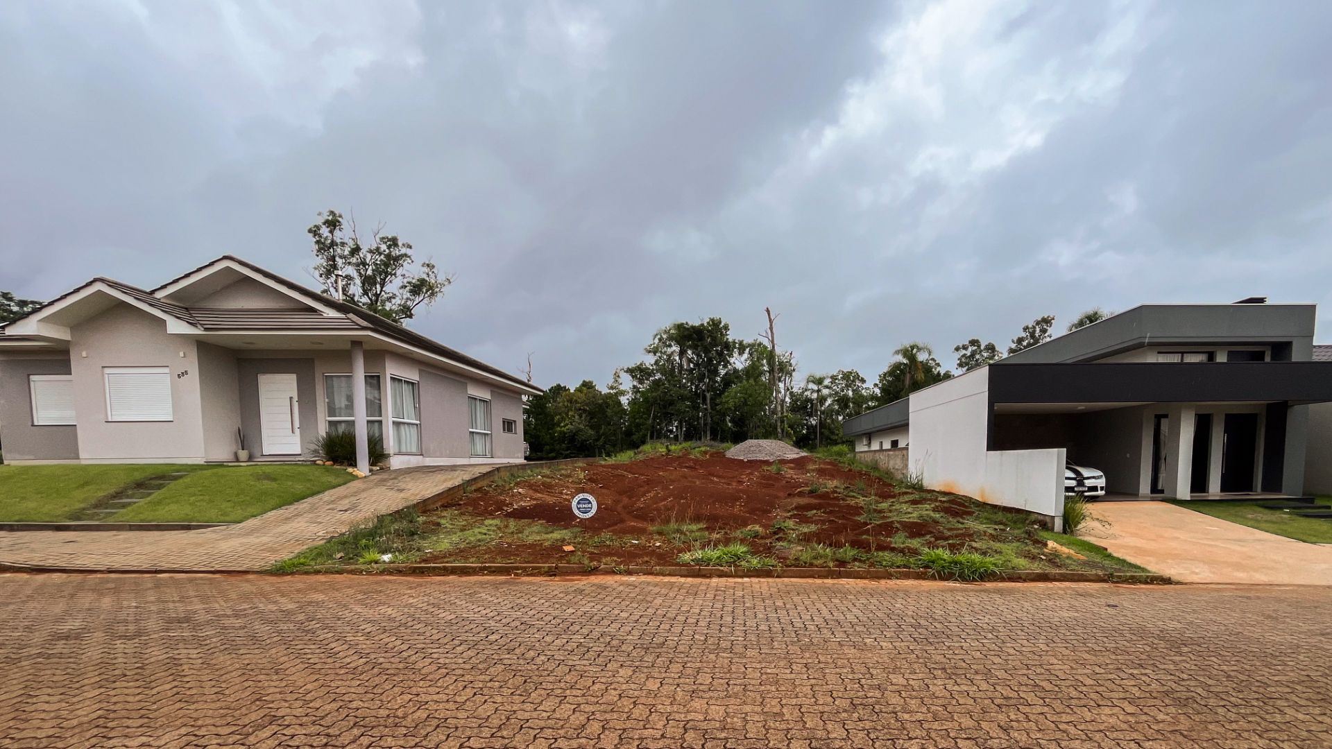 Terreno no Residencial Royal Country com 398 m² - Foto 10