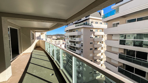 Apartamento no Centro com 3 dormitórios e 3 suítes - Foto 18