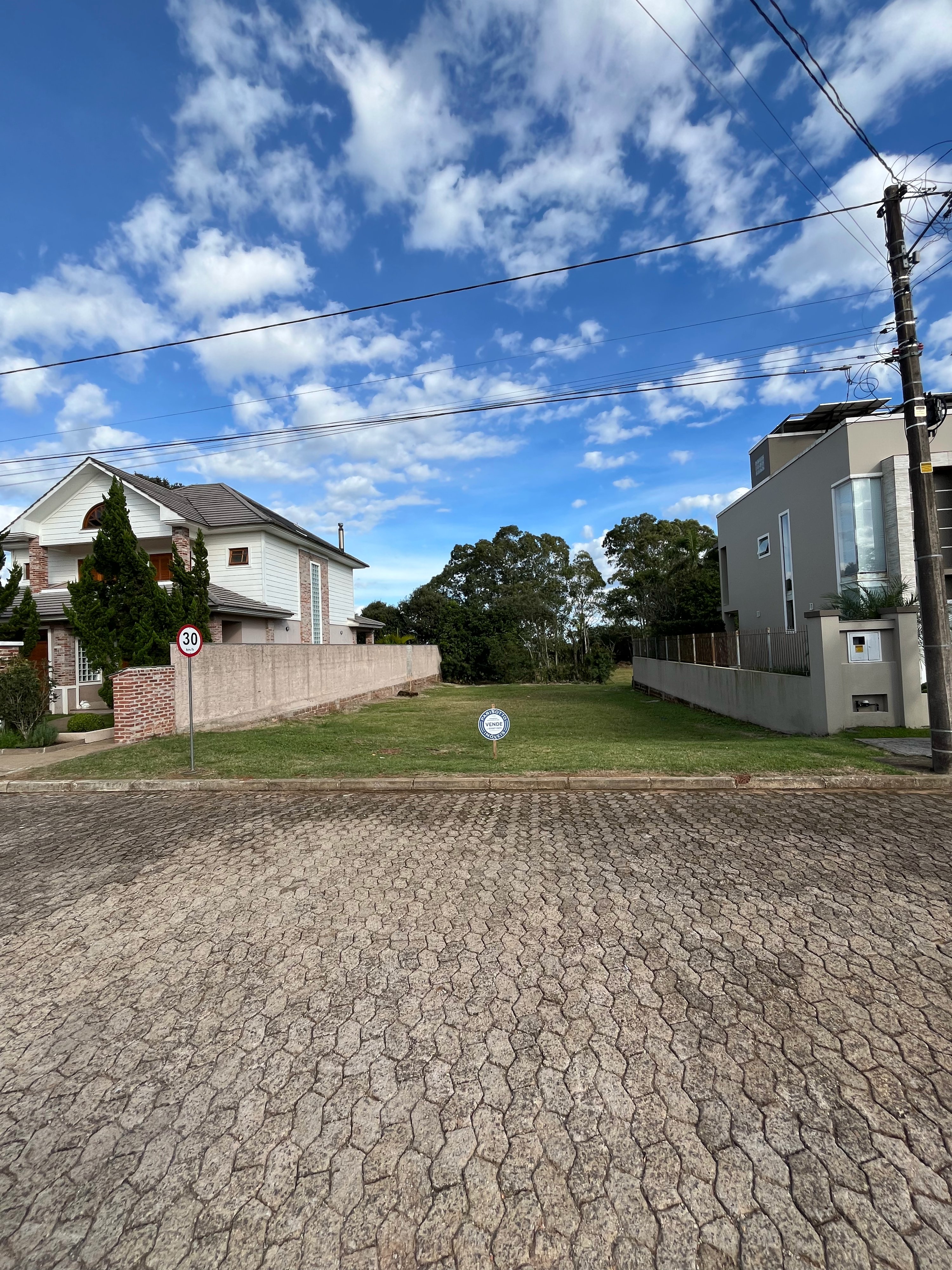 Terreno no Condomínio Residencial das Figueiras com 472 m² - Foto 4