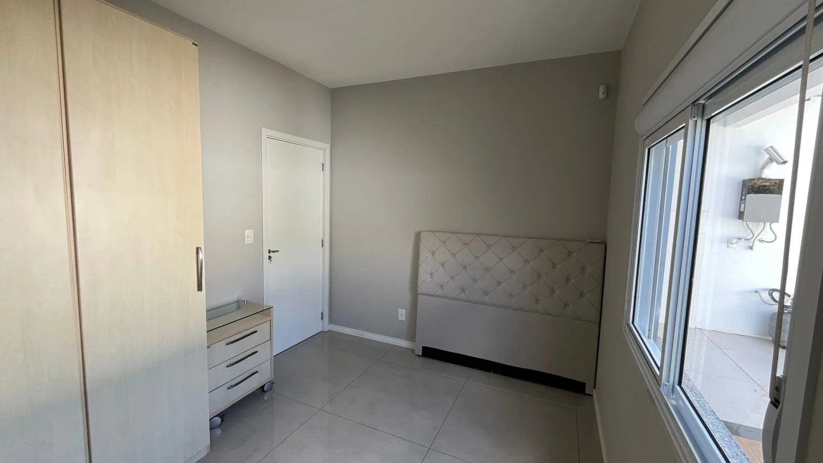 Geminado Semi Mobiliado com 2 quartos  - Foto 8