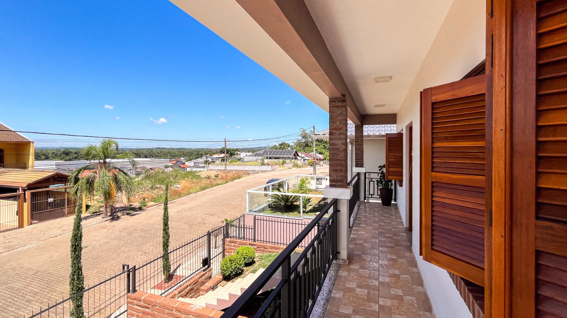 Casa no bairro Germania com 3 dormitórios, pátio e piscina - Foto 4