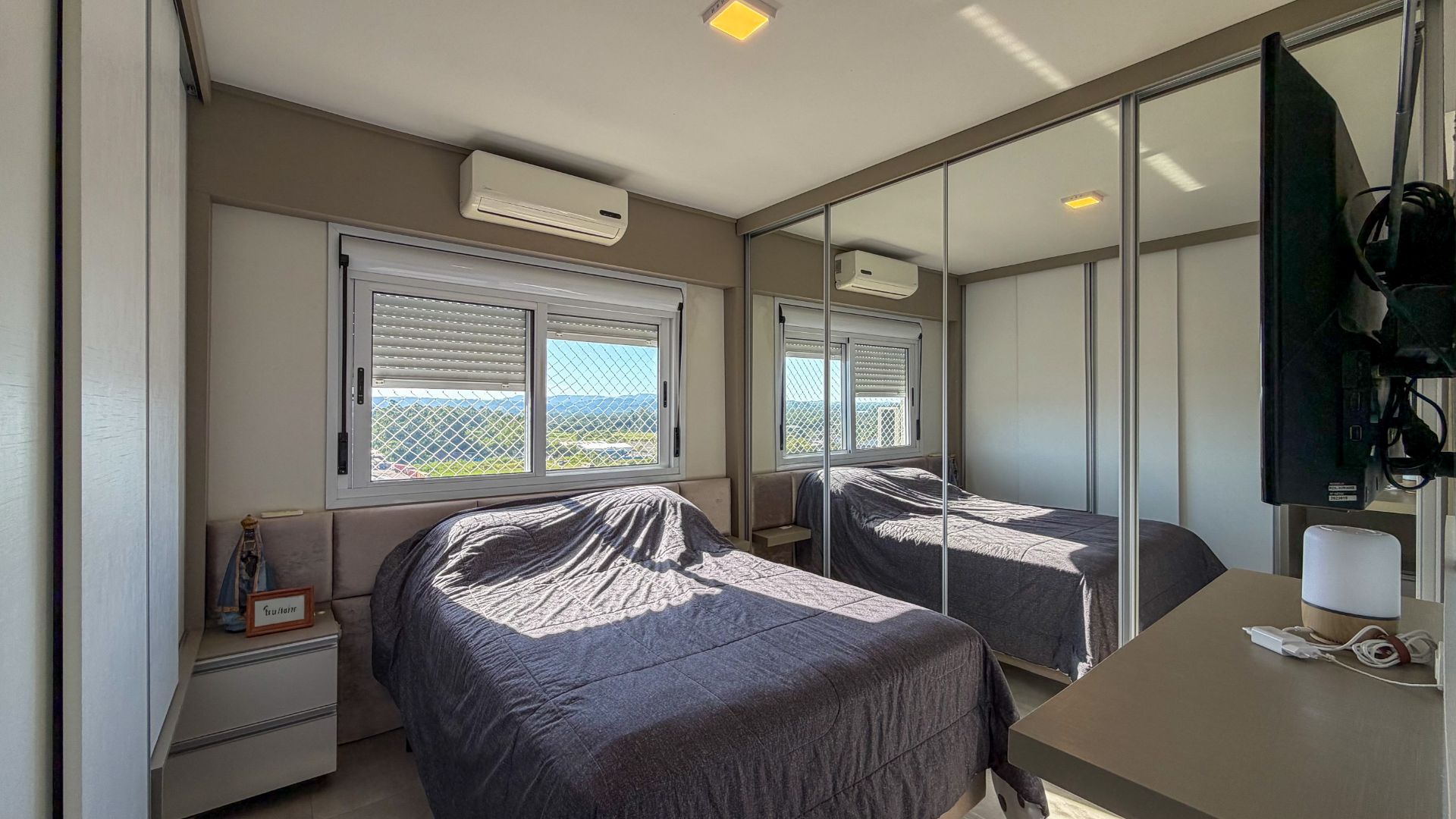 Apartamento no Universitário com 2 dormitórios e 1 suite - Foto 11