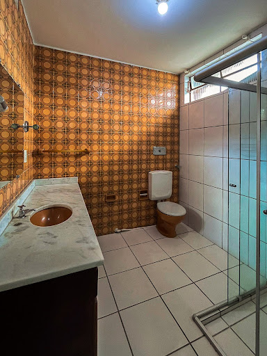 Casa de esquina no Centro com 3 dormitórios e piscina - Foto 17