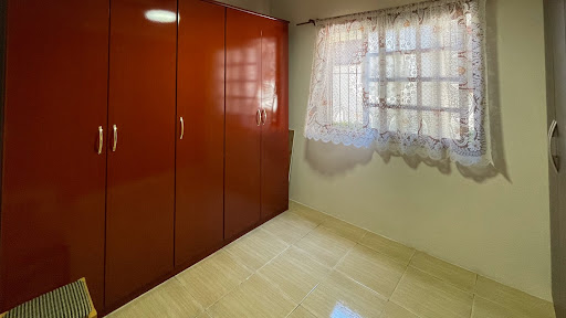 Casa no Goiás com 3 dormitórios e amplo pátio - Foto 13