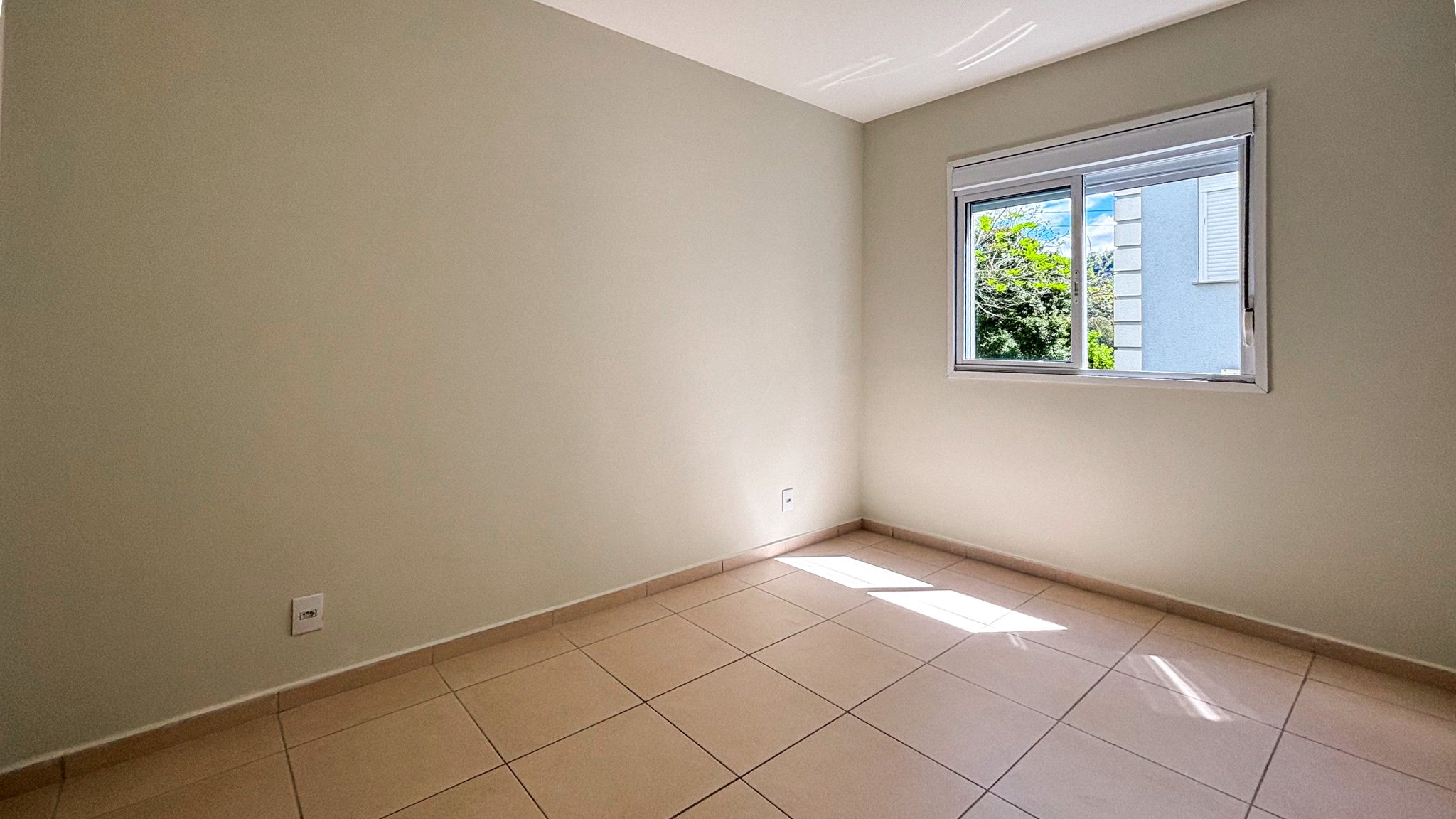 Apartamento com 2 dormitórios no bairro Aliança - Foto 5