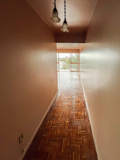 Apartamento no Centro com 2 dormitórios e sacada - Foto 11