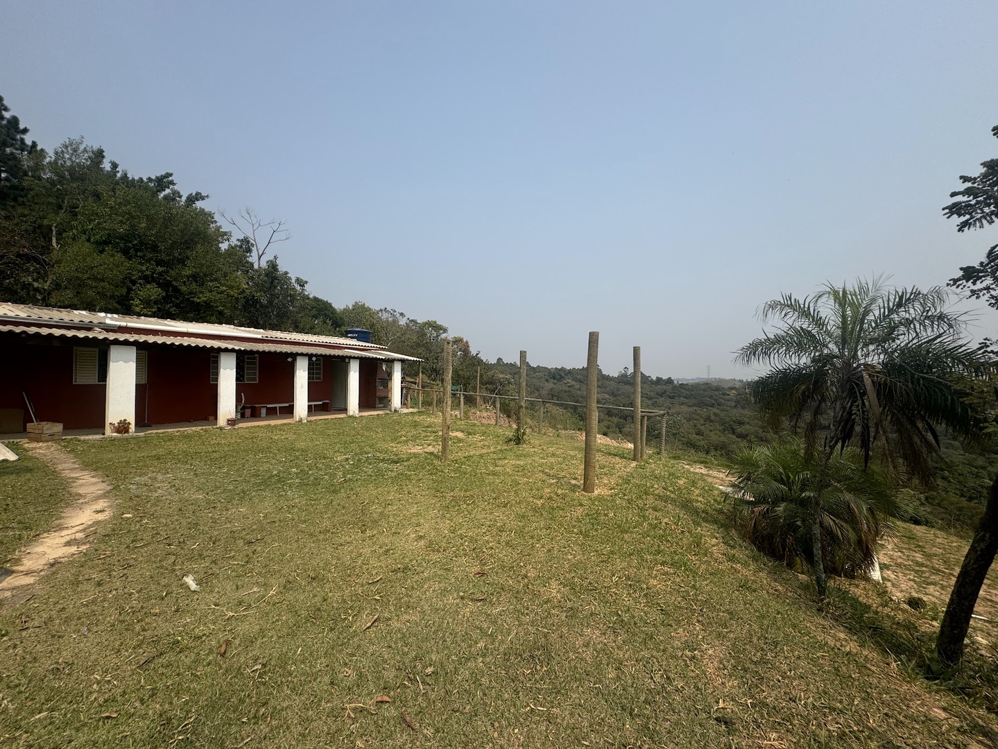 Chácara com 2 quartos, Dona Catarina, Mairinque - R$ 280 mil, Cod: CH-1049