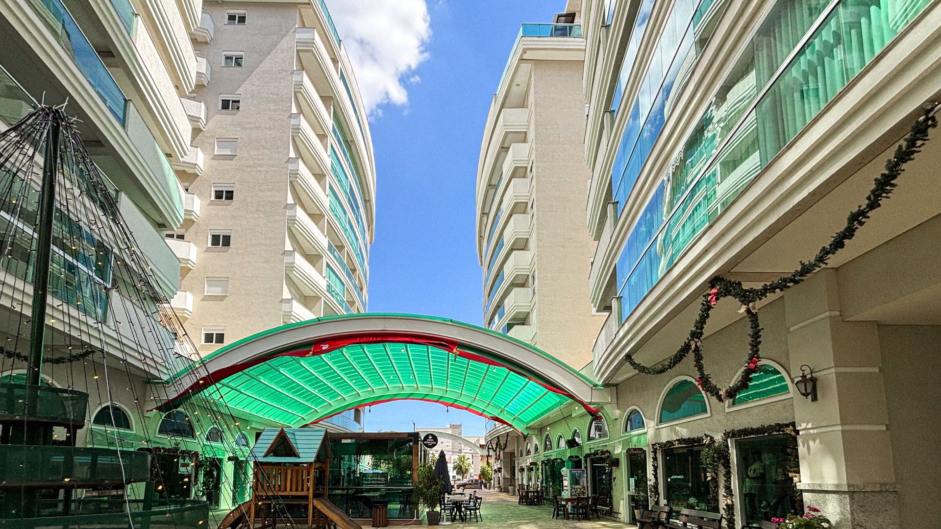 München Open Mall e Residence