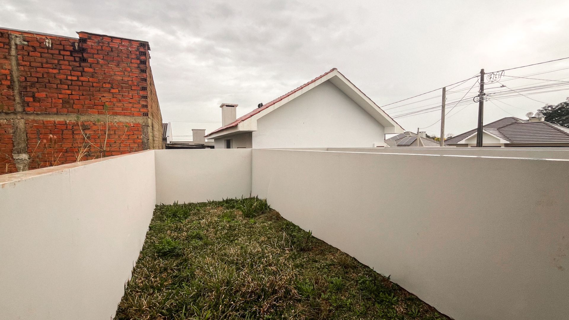 Geminado em Linha João Alves com 1 dormitório e pátio - Foto 13