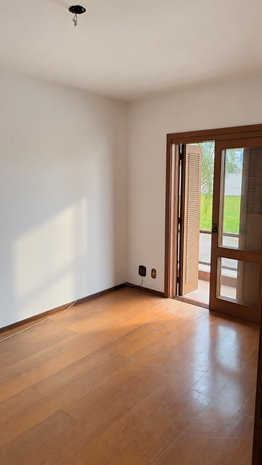 Duplex no Santo Inácio com 3 dormitórios e pátio amplo - Foto 17