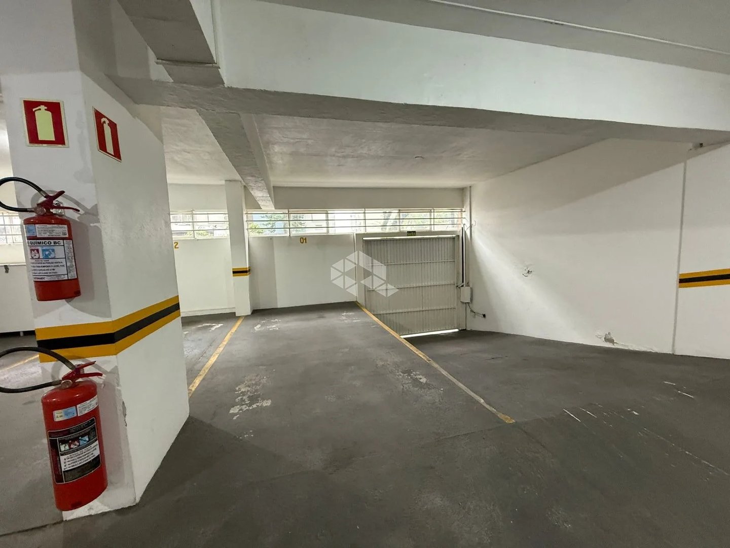 Apartamento com 2 quartos, 1 vaga e 65.63m² - Foto 4