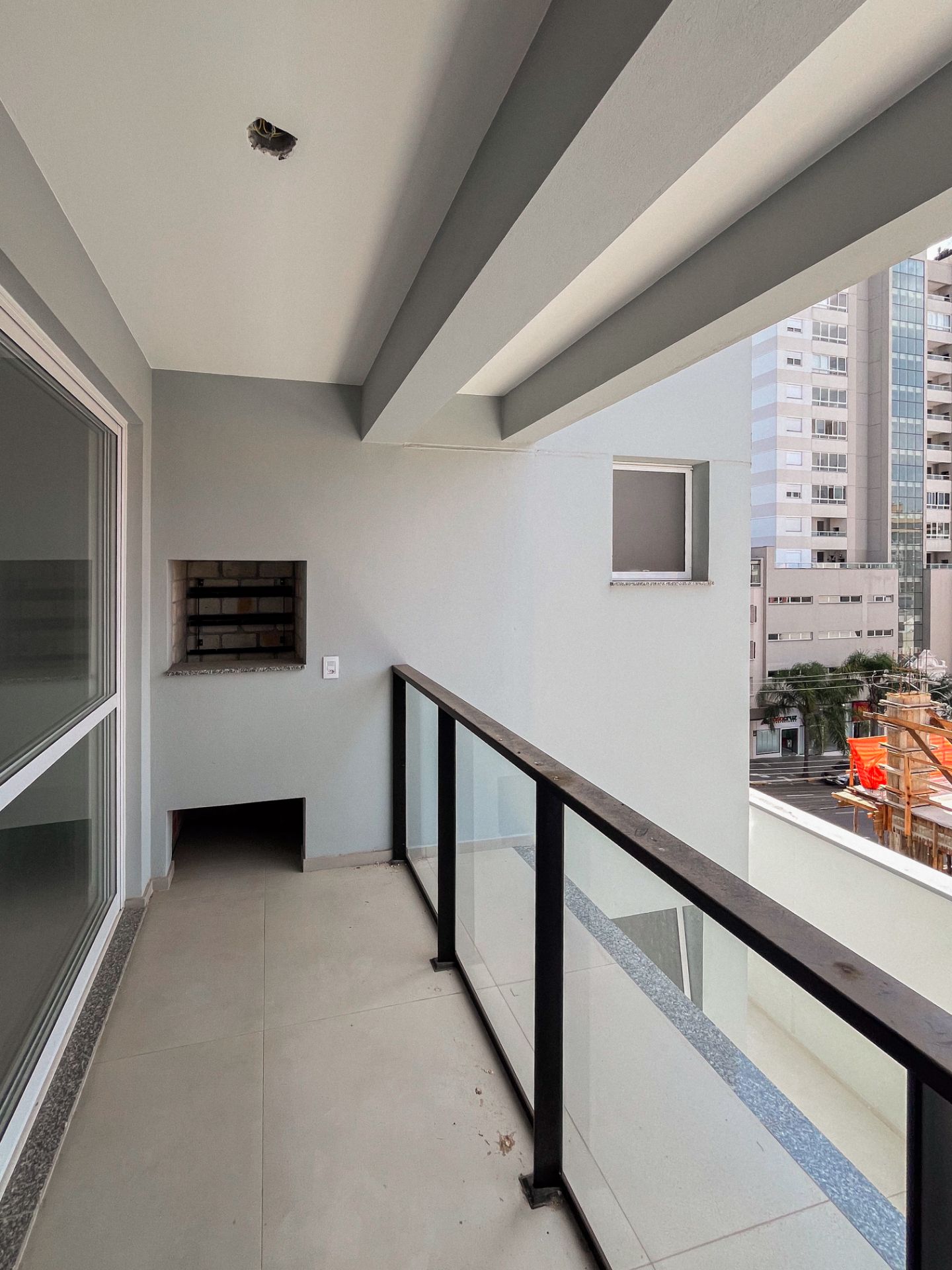 Apartamento no Residencial Gaudi com 2 dormitórios e Suíte - Foto 4