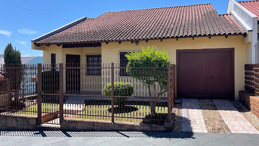 Casa no Goiás com 3 dormitórios e amplo pátio