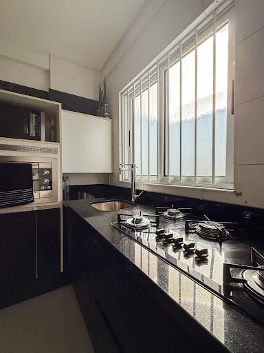 Apartamento no centro com 3 dormitórios e sacada ampla - Foto 10